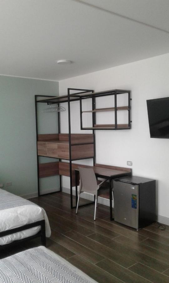 Nereo Rooms Lima Exteriör bild